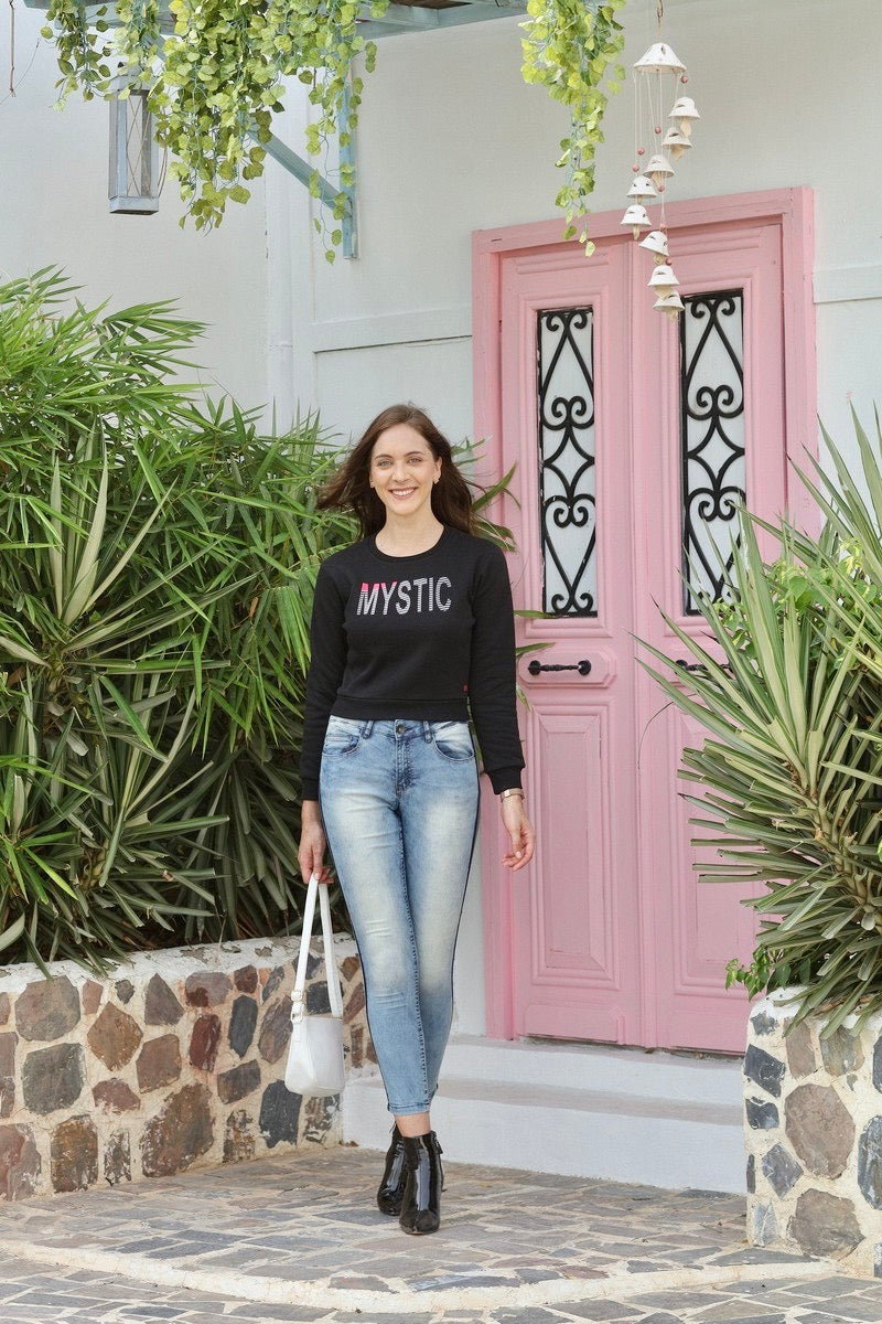 31610 - Mystic Black Crop Sweat Shirt