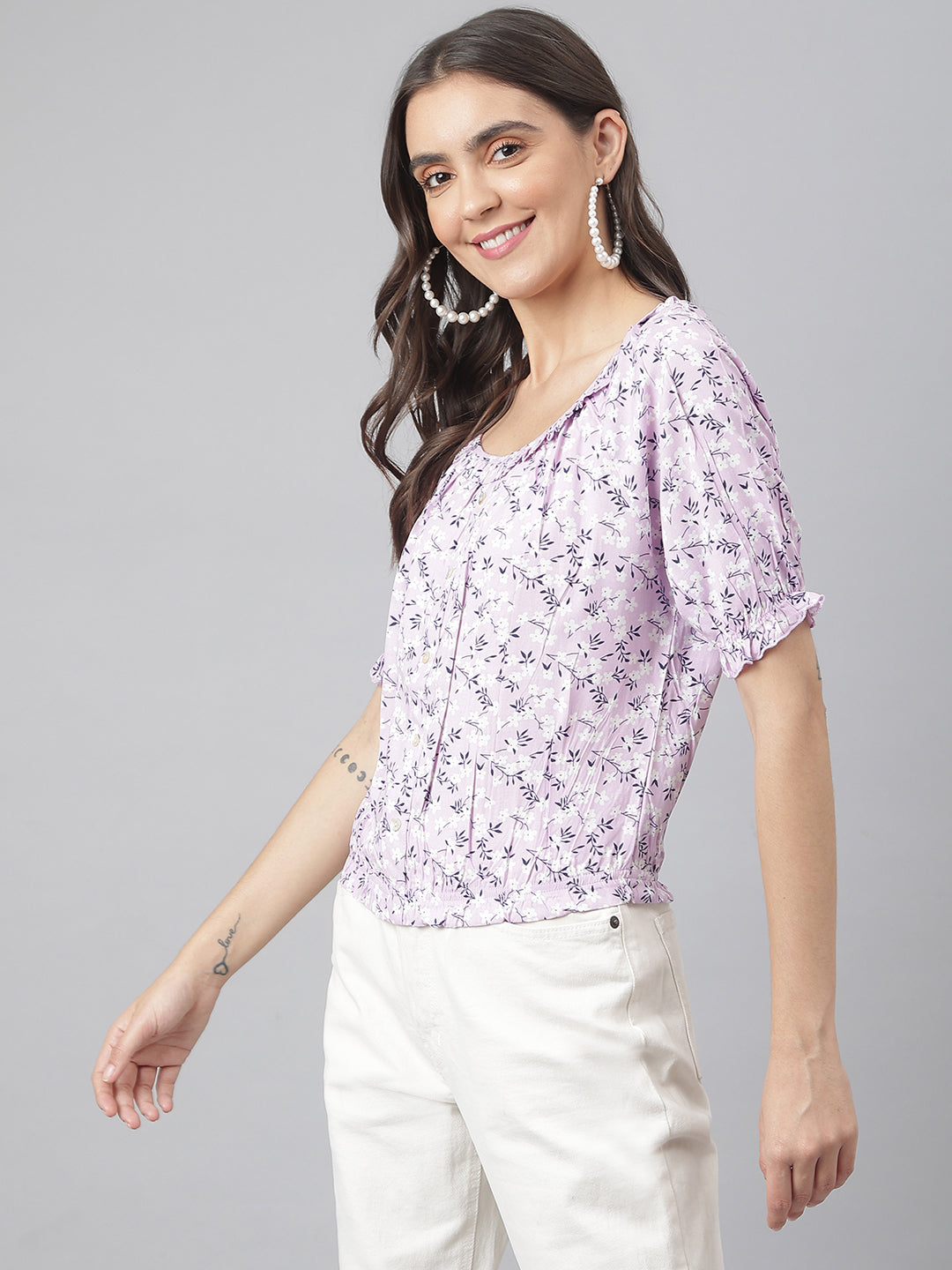 Lavander Floral Top With Elasticated Waist Band In A Cool Feel Fabric