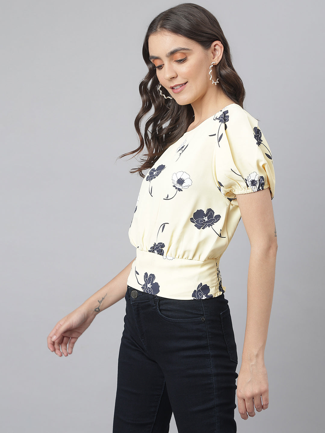 Lemon Floral Top With Elasticated Waist Band At Back For Perfect Fit