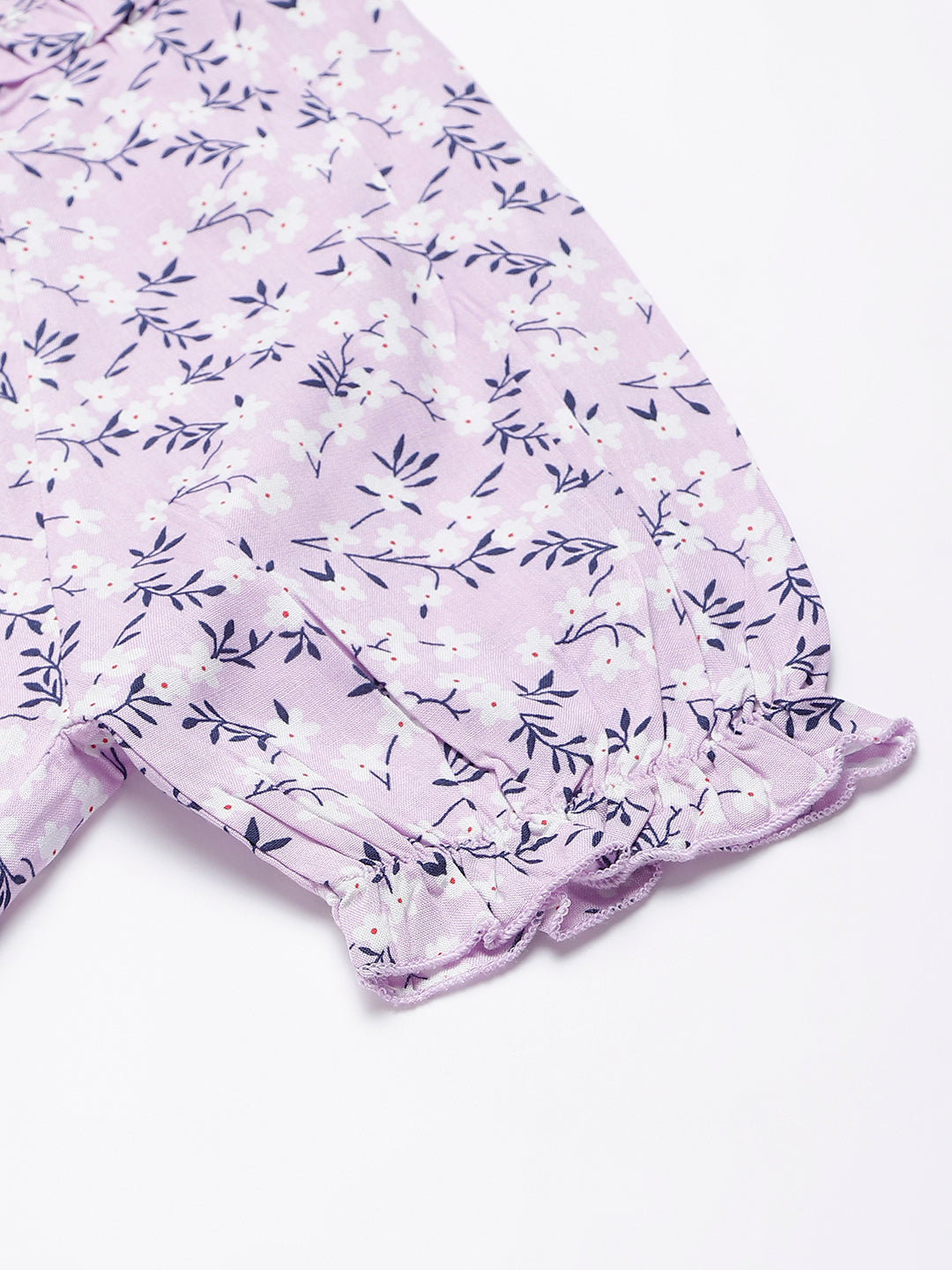 Lavander Floral Top With Elasticated Waist Band In A Cool Feel Fabric